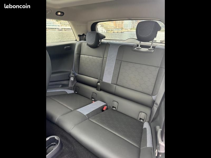Mini Cooper 3 Portes SE 218ch Favoured (image 12)