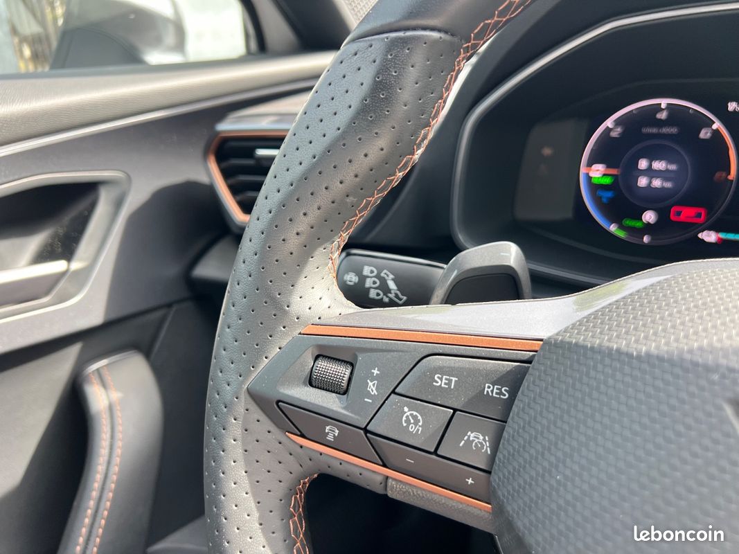 CUPRA FORMENTOR V e-HYBRID 204 Ch DSG (image 32)