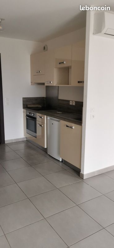 Appartement 1 pièce 32 m² · à Bastia · 32 m² · 600 €/mois