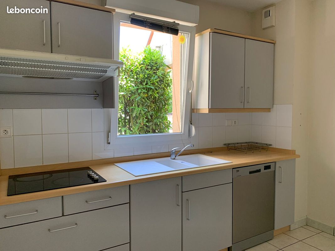 Maison 4 pièces 90 m² · à Perrigny-lès-Dijon · 90 m² · 1 010 €