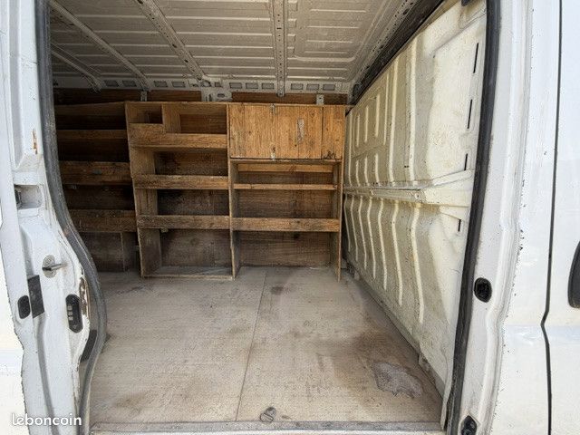 Fiat Ducato Maxi Fourgon Grand-Volume 40 FIAT DUCATO MAXI 180 CV L4 l5 GALLERIE GPS RADARS TEL ATERLIER ETC...(14 084HT) (image 24)