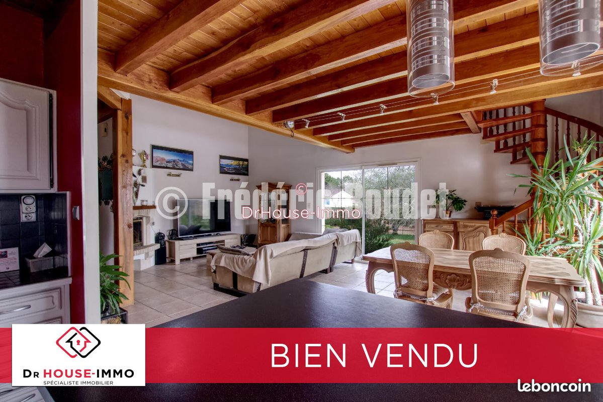 Maison 6 pièces 180 m² · à Coursac · 180 m² · 335 000 €