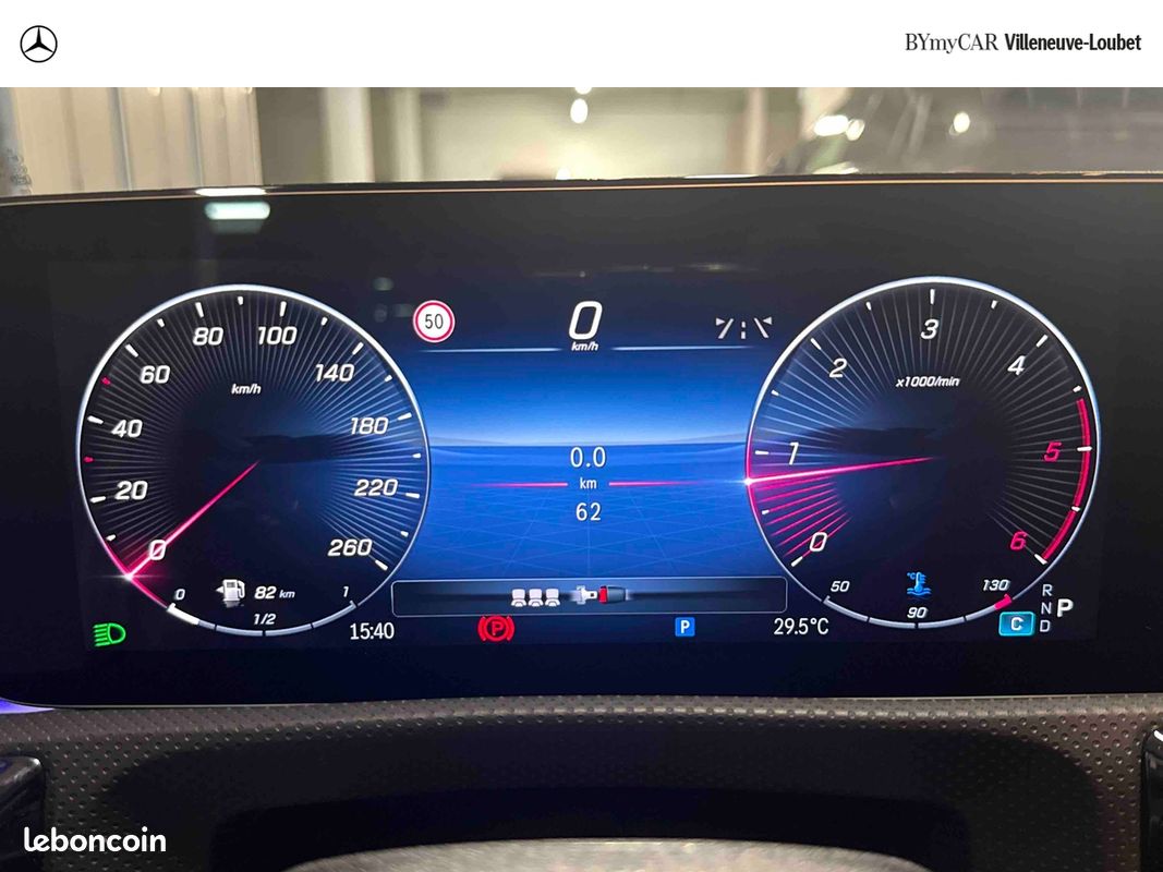 MERCEDES Classe A 200 d AMG Exclusive Design (image 17)