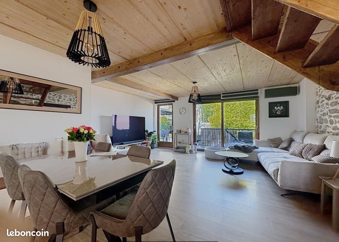 Appartement 4 pièces 83 m² · à Présilly · 83 m² · 525 000 €