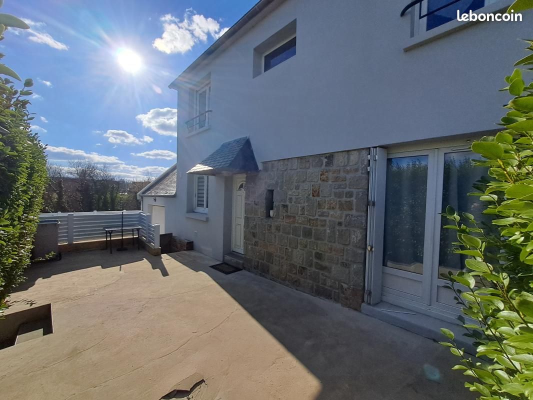 Maison 7 pièces 125 m² · à Saint-Martin-des-Champs · 125 m² · 187 000 €