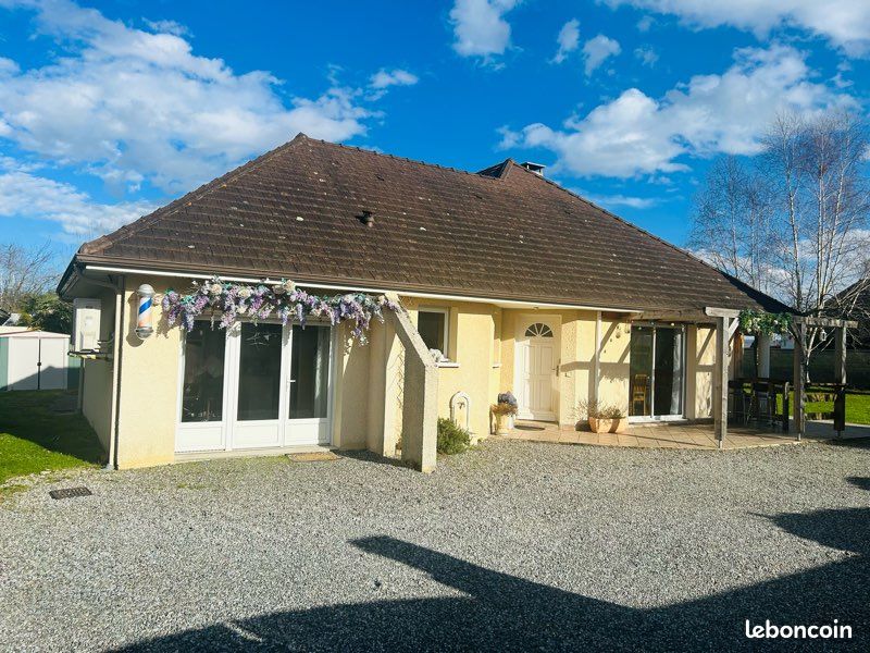 Maison 6 pièces 143 m² · à Bordes · 143 m² · 339 700 €