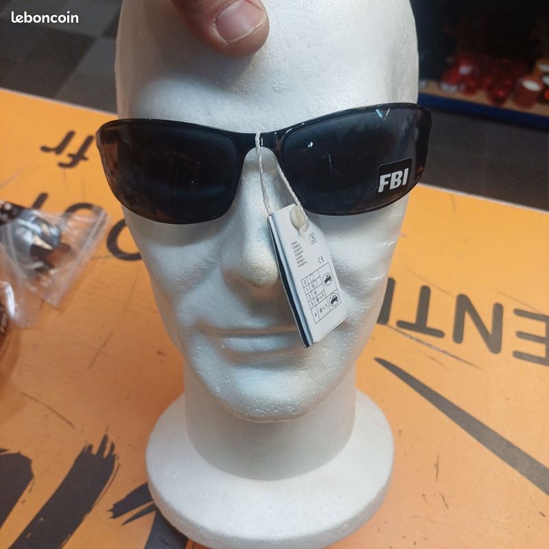 Lunette de soleil homme FBI lun51 Accessoires Bagagerie