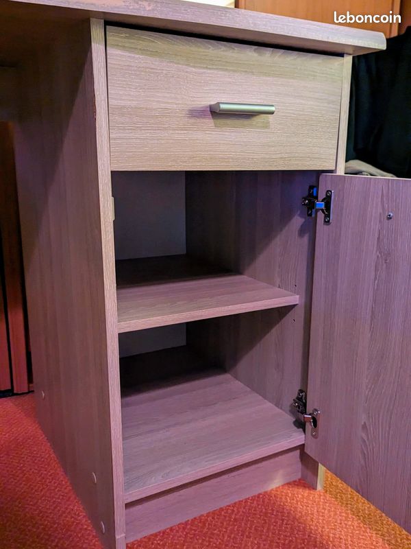 Bureau beige IKEA (image 4)