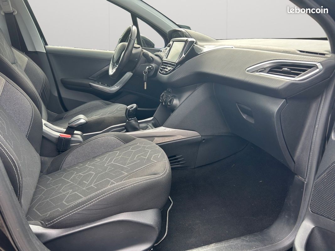 PEUGEOT 2008 1.6 HDI 100CV ACTIVE BUSINESS - DISTRIBUTION RETAITe (image 12)