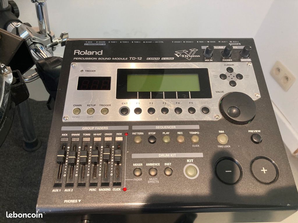 Roland TD12 (image 2)