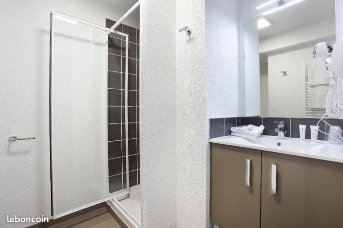 Appartement 1 pièce 20 m² — 11