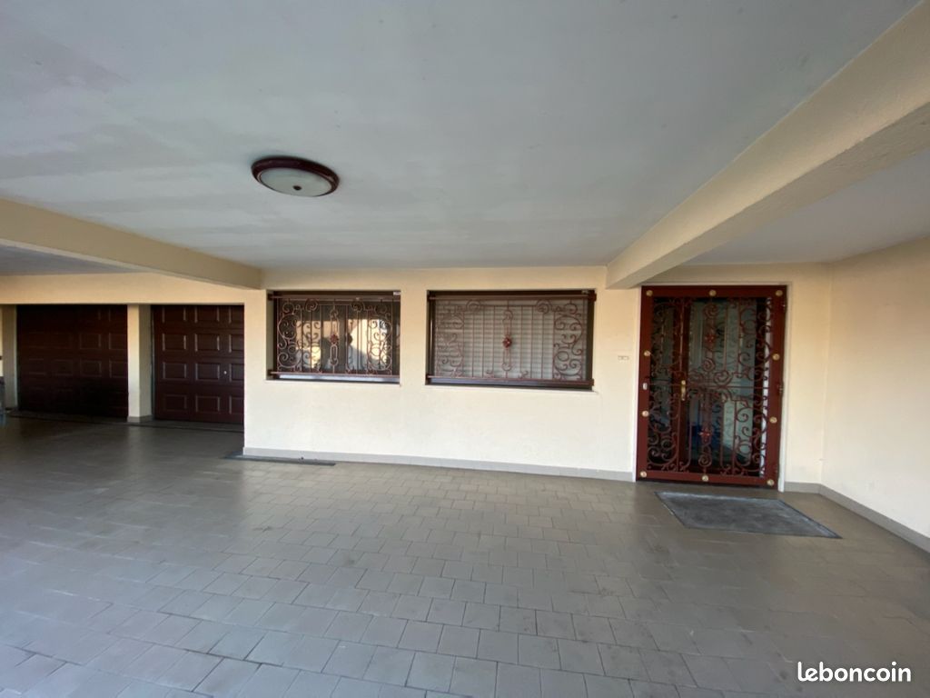 Maison 12 pièces 350 m² (image 18)
