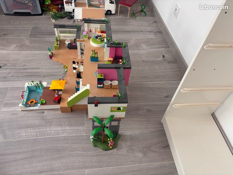 Maison moderne avec piscine Playmobil (image 5)