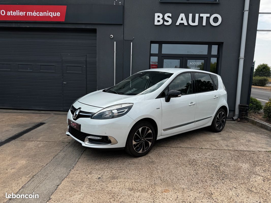 RENAULT SCENIC lll 1.5 DC1 BOSE 110CH Boite Automatique (image 1)