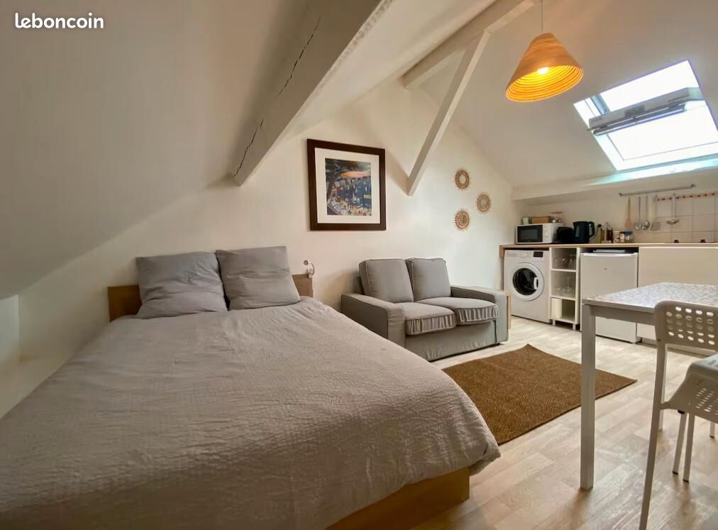 Appartement 1 pièce 24 m² · à Orléans · 24 m² · 570 €