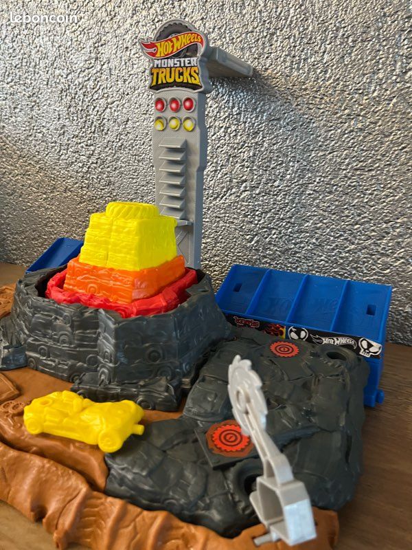 Circuit volcan Monster Truck Hot Wheels (image 4)