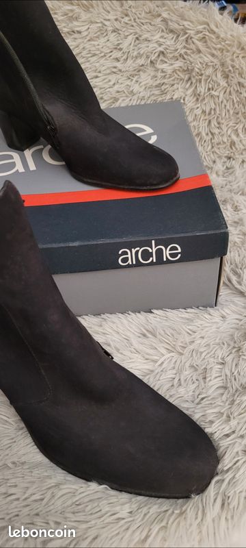 Magnifiques Bottines ou Boots Veau Nubuck Noir ARCHE Pointure 40 Semelle Latex TBE (image 13)