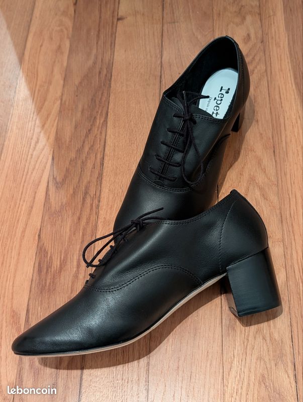 Escarpins Richelieu Repetto Pour Femme - Pointure 38 - Cuir Blanc, Plateforme - Neuf Avec Boîte