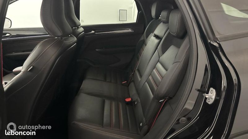 Renault Arkana 1.6 E-Tech hybride 145ch RS Line Fast Track (image 13)