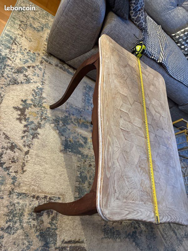 Petite table en bois marqueterie (image 1)