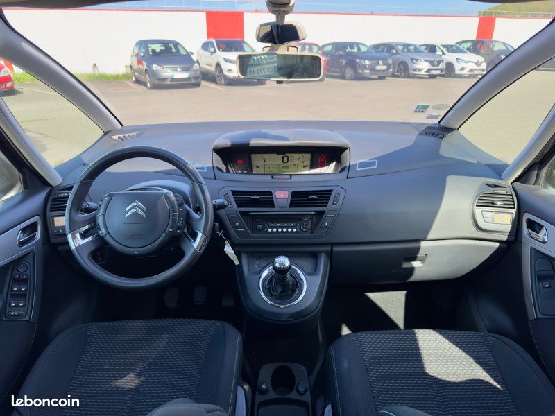 CITROEN C4 II 1.6 HDI 110Ch CONFORT *GARANTIE 6 MOIS (image 2)