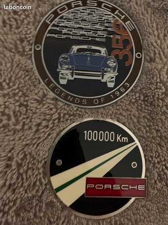 VINTAGE ENAMEL AUTOMOBILE CAR PIN / BUTTON # PCN PORSCHE CLUB NÜRNBERG GERMANY