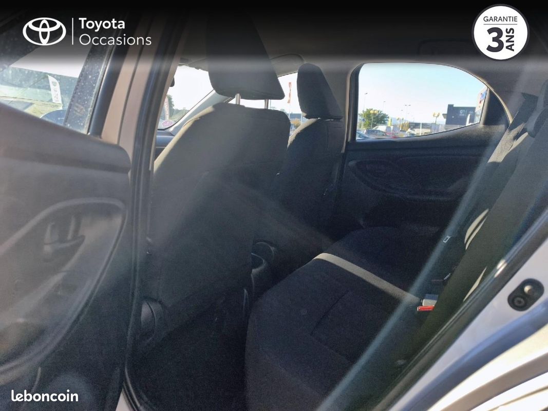 Toyota Yaris 120 VVT-i Dynamic Business PACK 5p MC24 (image 12)