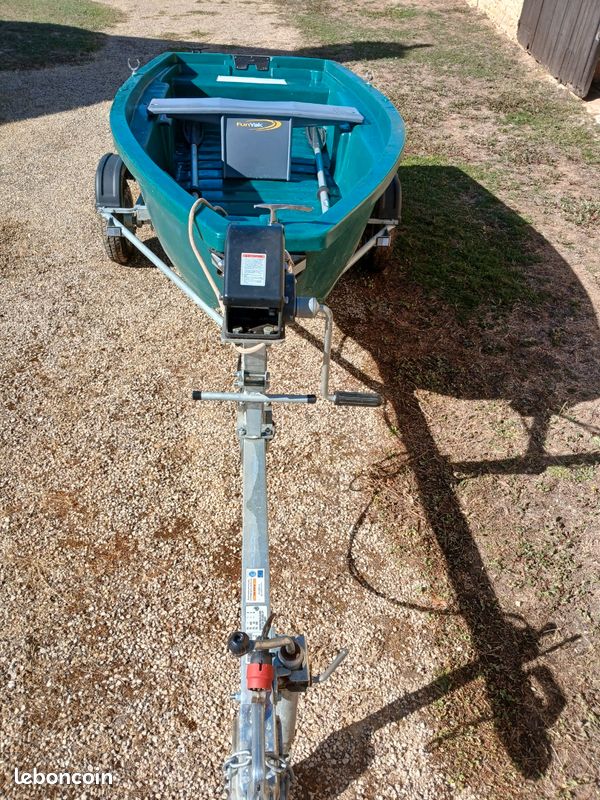 Bateau + remorque (image 2)