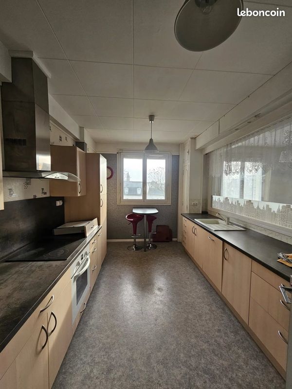 Appartement 8 pièces 187 m² · à Soissons · 187 m² · 128 000 €