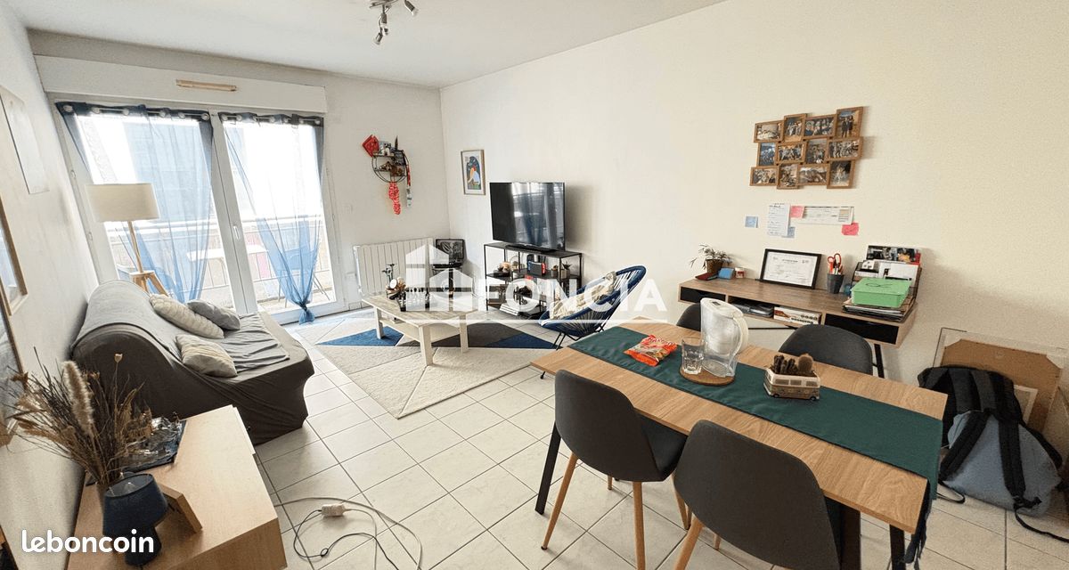 Appartement 2 pièces 49 m² · à Clermont-Ferrand · 49 m² · 555 €