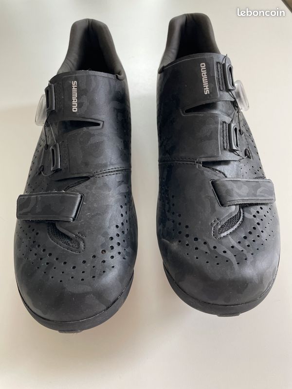Chaussures de vélo taille 46 (image 1)