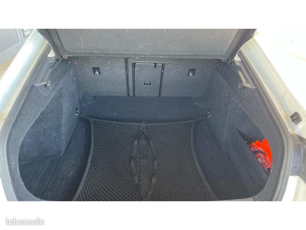 Volkswagen arteon elegance 2.0 tdi 150 bva - sieges chauffants av ar / camera 360 / regulateur adaptatif (image 33)