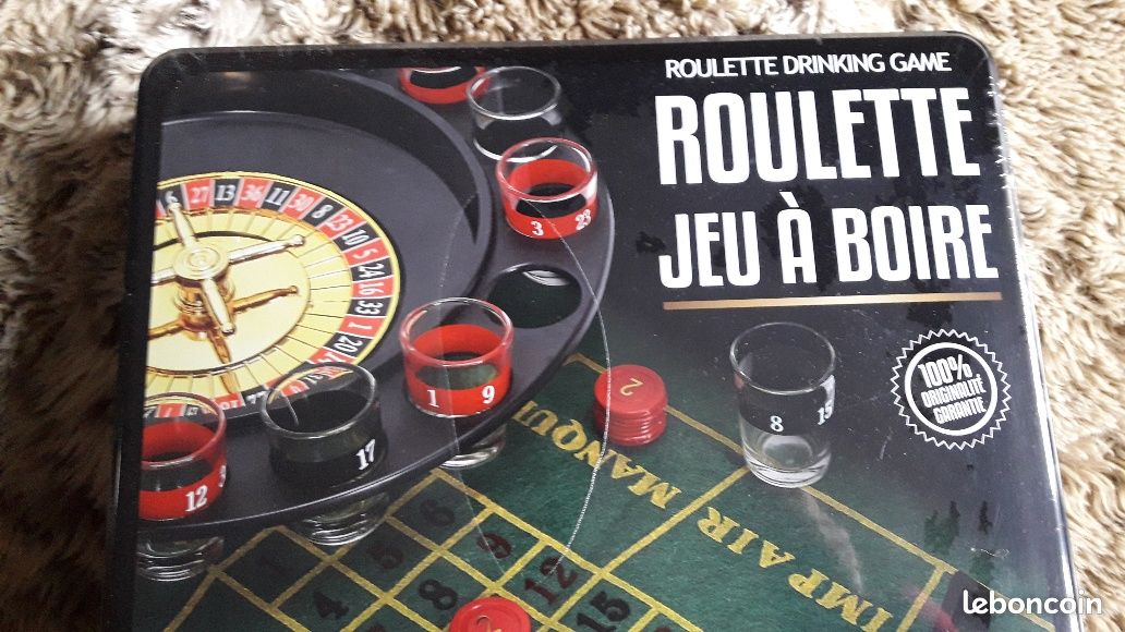 Jeu de roulette avec 16 verres à shot Neuf (image 3)