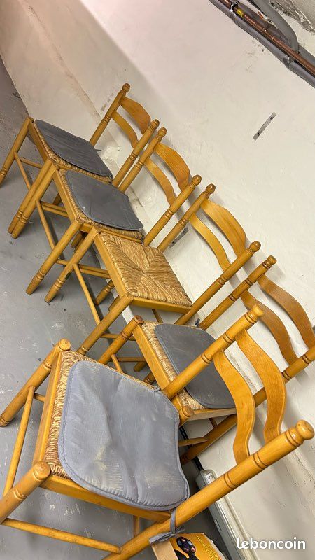 Lot de 5 chaises rustiques- bon état (image 3)