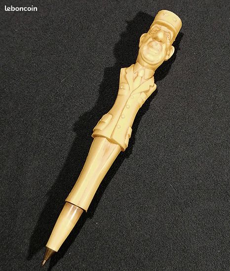 Corps De Stylo Ancien Général DE GAULLE Référence 145 - Occasion, Vendu Comme Objet De Collection (non Garanti)