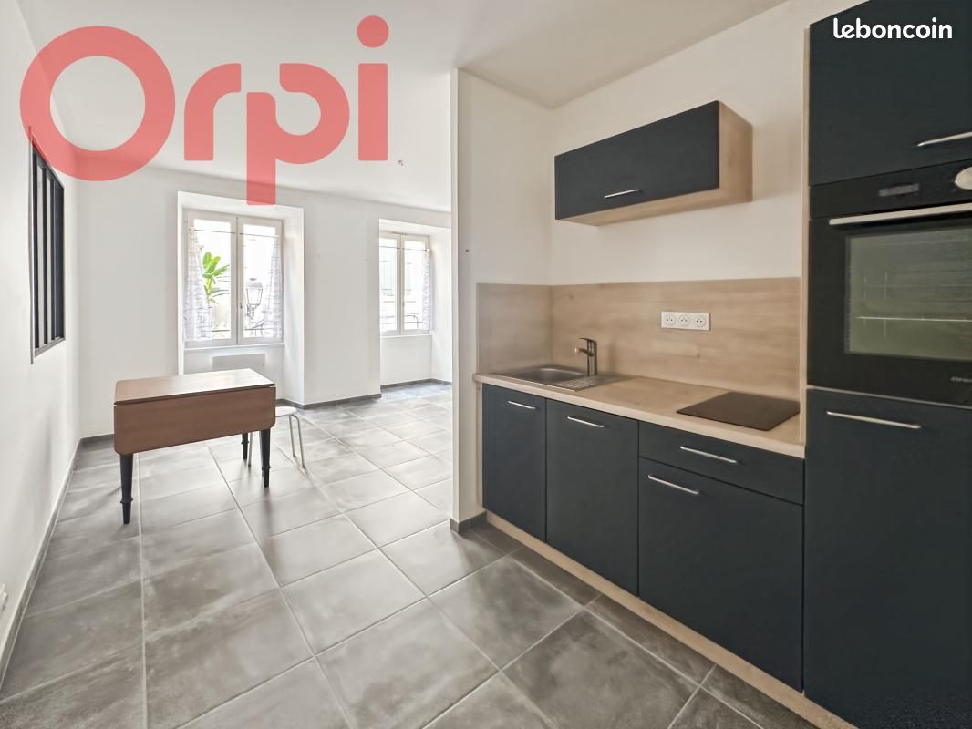 Appartement 2 pièces 35 m² · à Aubenas · 35 m² · 550 €