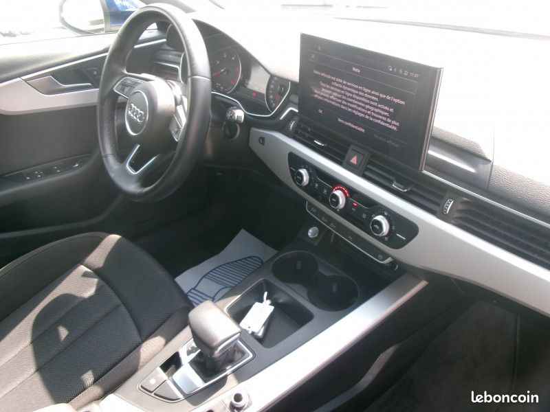 Audi A4 AVANT 30 TDI 136CH BUSINESS LINE S TRONIC 7 7CV (image 17)