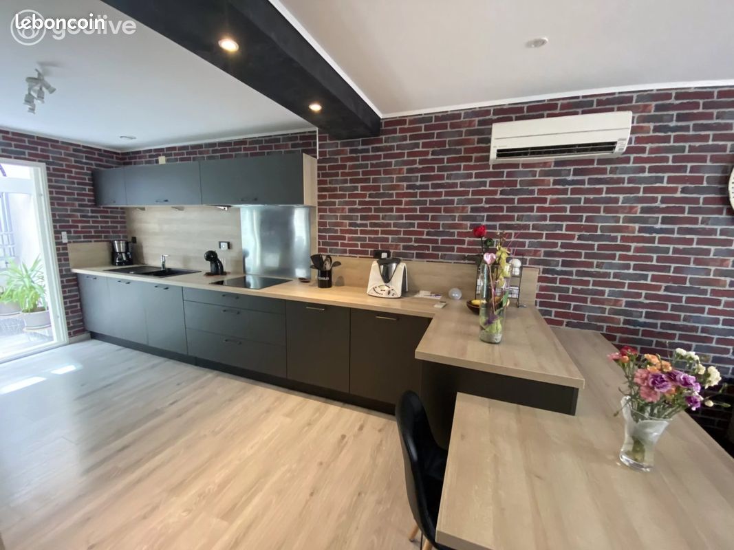 Appartement 6 pièces 110 m² · à Chalon-sur-Saône · 110 m² · 220 000 €