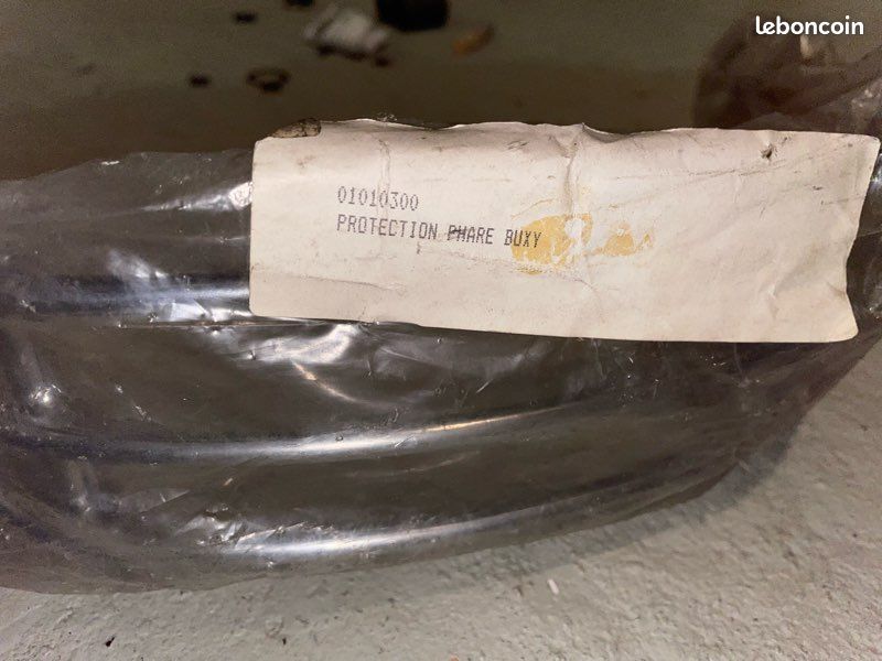 Grille de protection de phare Peugeot buxy (image 3)