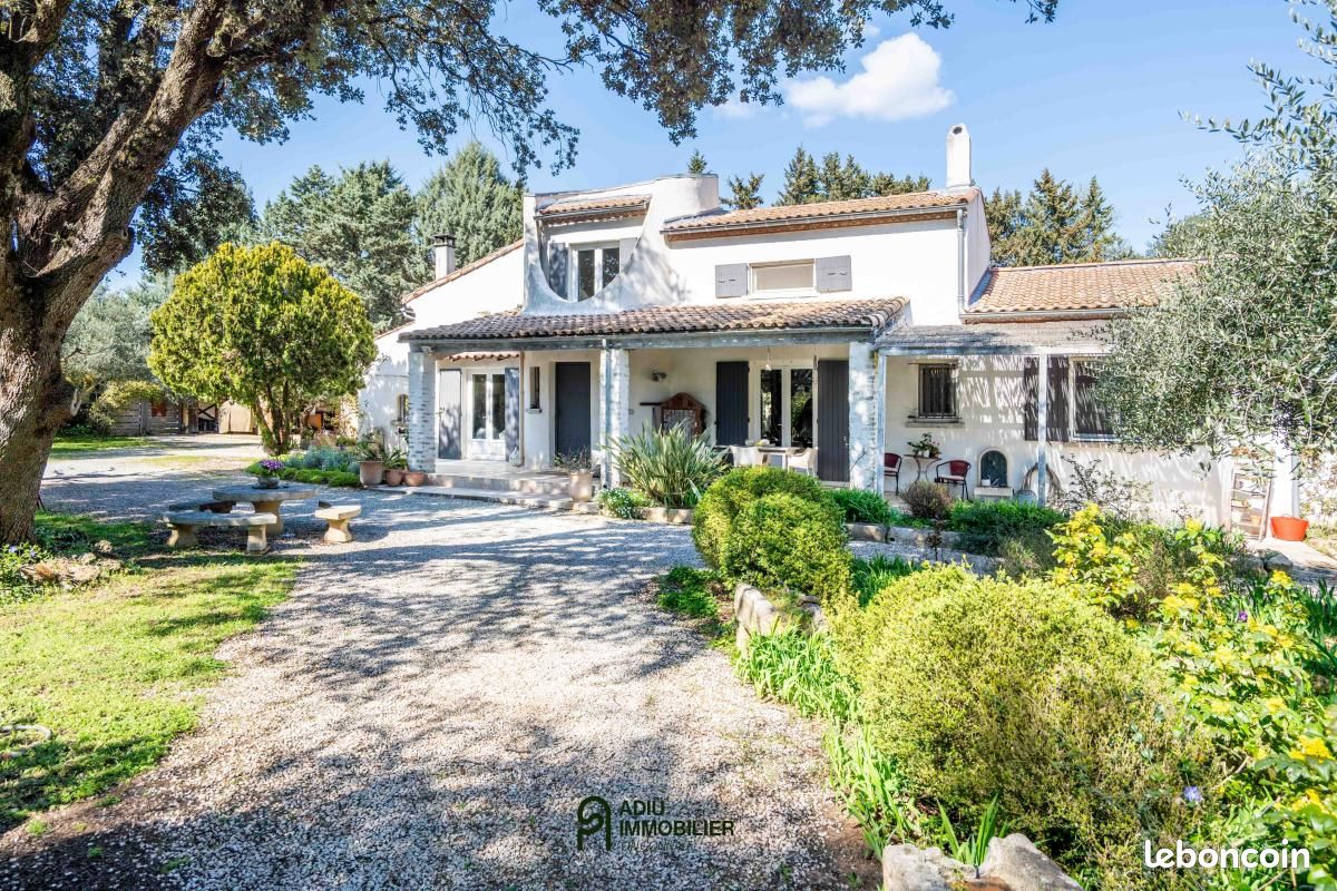 Maison 5 pièces 188 m² · à Uzès · 188 m² · 595 000 €