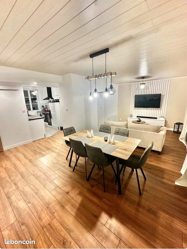 Appartement 3 pièces 57 m² · à Saint-Florent-sur-Cher · 56,7 m² · 58 700 €