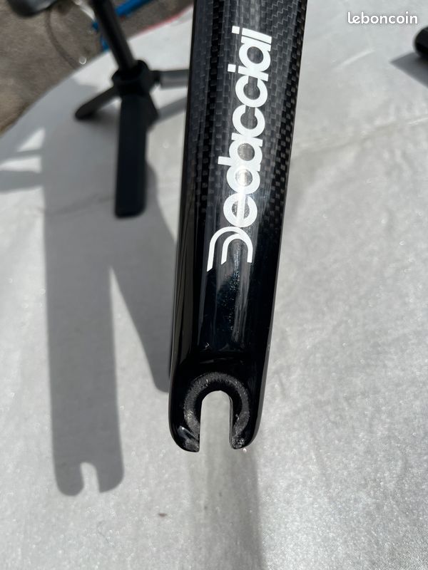 TOTLAC Fourche Rigide pour vélo de Route 1-1/8'' en Fibre de Carbone