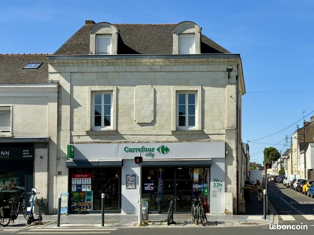 Immeuble 6 pièces 373 m² · à Angers · 373 m² · 995 600 €