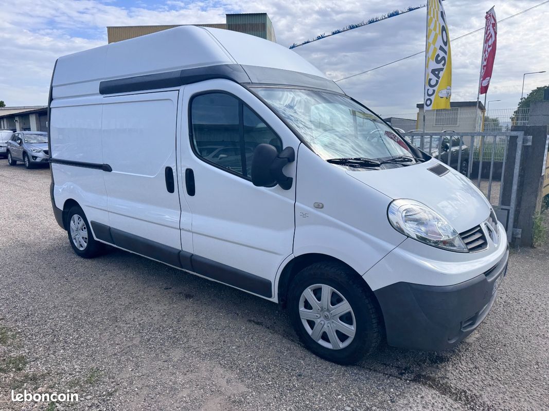 Renault TRAFIC L2H2 2.0 dCi 16V 90 cv PRIX HT + TVA RECUPERABLE (image 1)