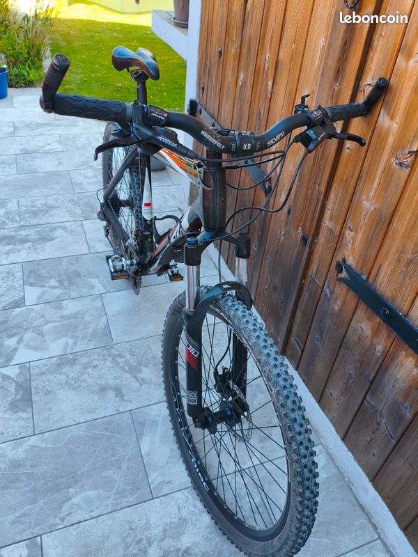 Vélo VTT carbone scrapper (image 4)