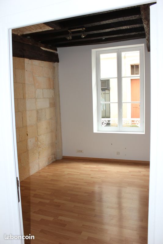 Appartement 1 pièce 20 m² · à La Rochelle · 20 m² · 439 €