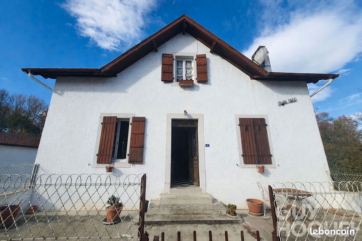 Maison 5 pièces 150 m² · à Saint-Palais · 150 m² · 145 000 €
