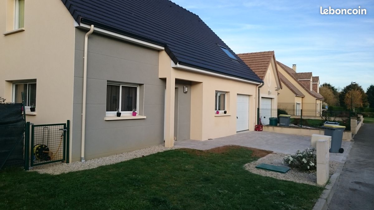 Maison 6 pièces 130 m² · à Changé · 130 m² · 1 350 €