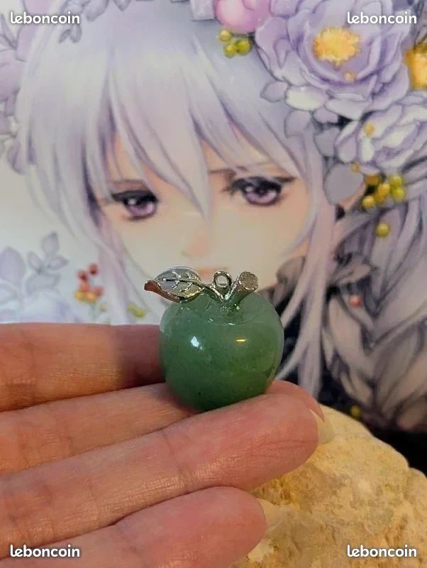 Petite Pomme en Pierre Naturelle – Aventurine Verte (1,6 x 2 cm) – Chance, apaisement & confiance 🍏 (image 4)