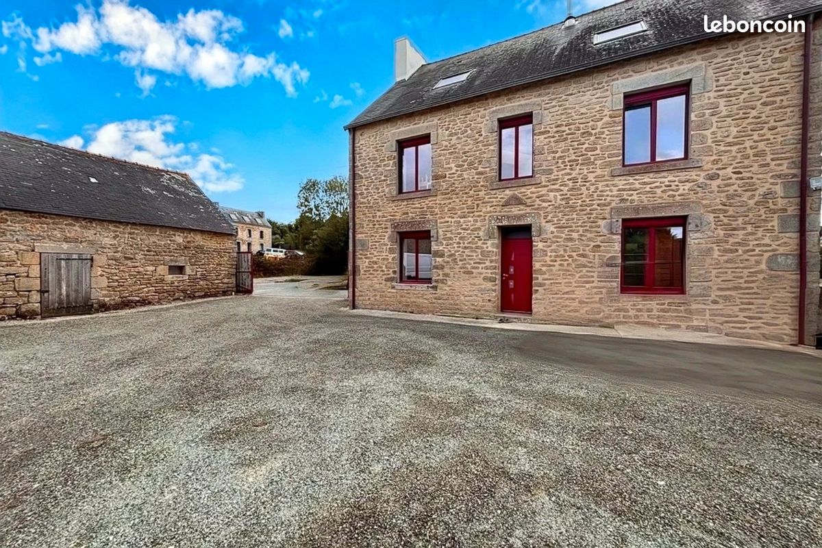 Maison 6 pièces 171 m² · au Juch · 171 m² · 535 600 €